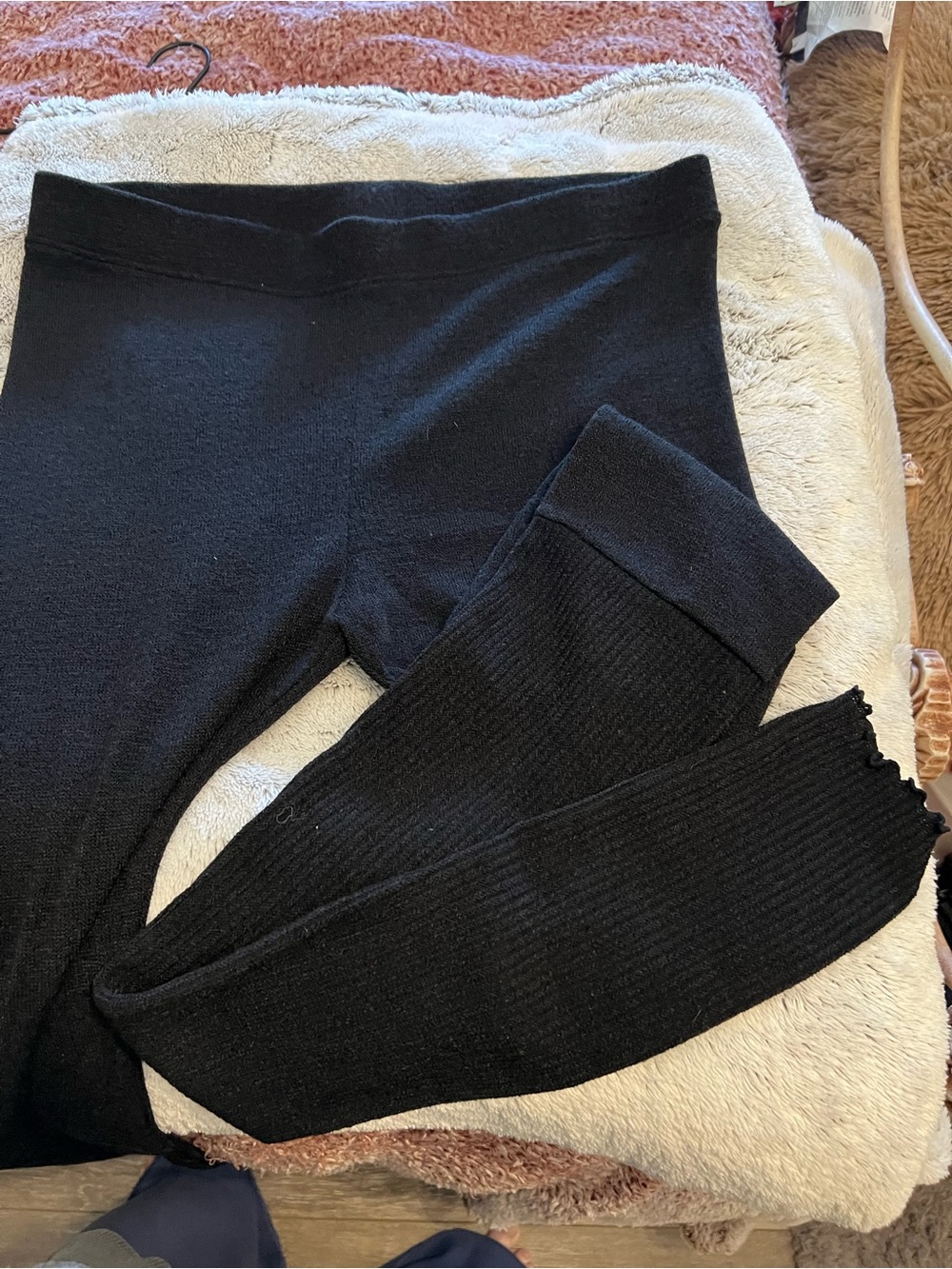 Free People Intimately Black Cozy Knit Leggings MWOT Size M - Picture 2 of 3